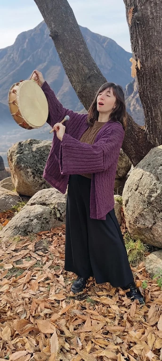 Prenda Sacón en lana violeta — Transmutación